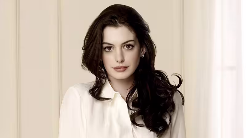 Anne Hathaway